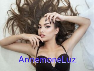 AnnemoneLuz Porno Bild