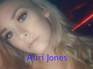 Auri_Jones