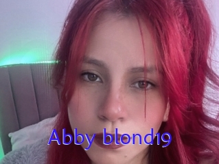 Abby_blond19