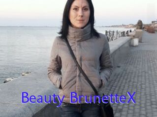 Beauty_BrunetteX