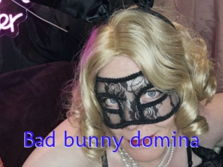 Bad_bunny_domina