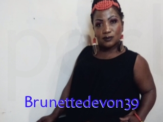 Brunettedevon39