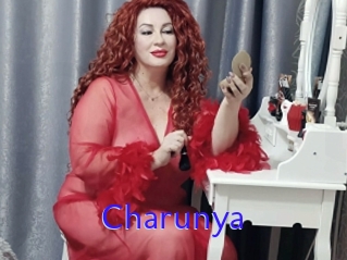charunya Porno Bild