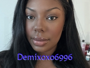 Demixoxo6996