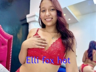 Elli_fox_hot