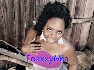 FoxxxyMia
