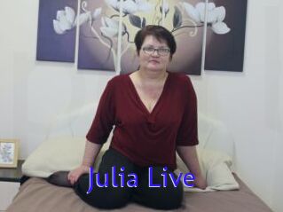 Julia_Live
