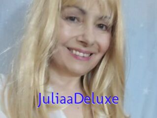 JuliaaDeluxe