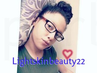 Lightskinbeauty22