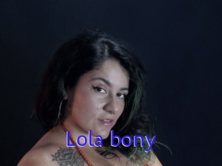 Lola_bony