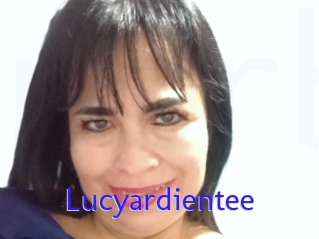 lucyardientee Porno Bild