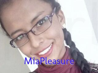 Mia_Pleasure