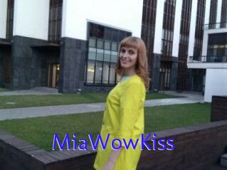 MiaWowKiss