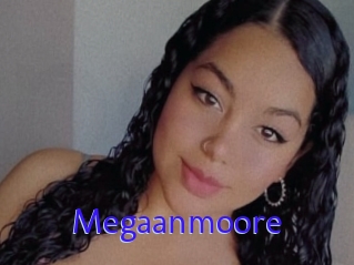 Megaanmoore