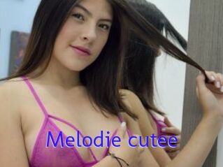 Melodie_cutee