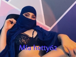 Mia_hotty62