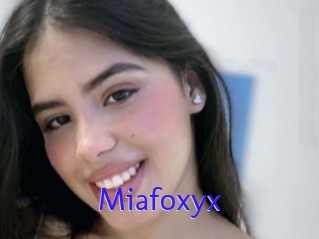 Miafoxyx