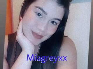 Miagreyxx