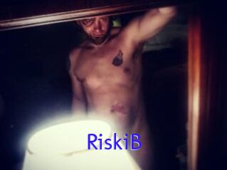 RiskiB
