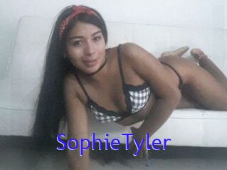 Sophie_Tyler
