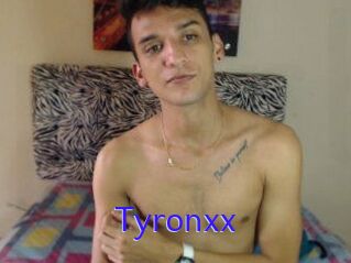 Tyronxx
