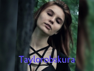 Taylorobskura