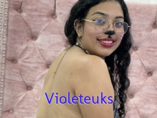 Violeteuks
